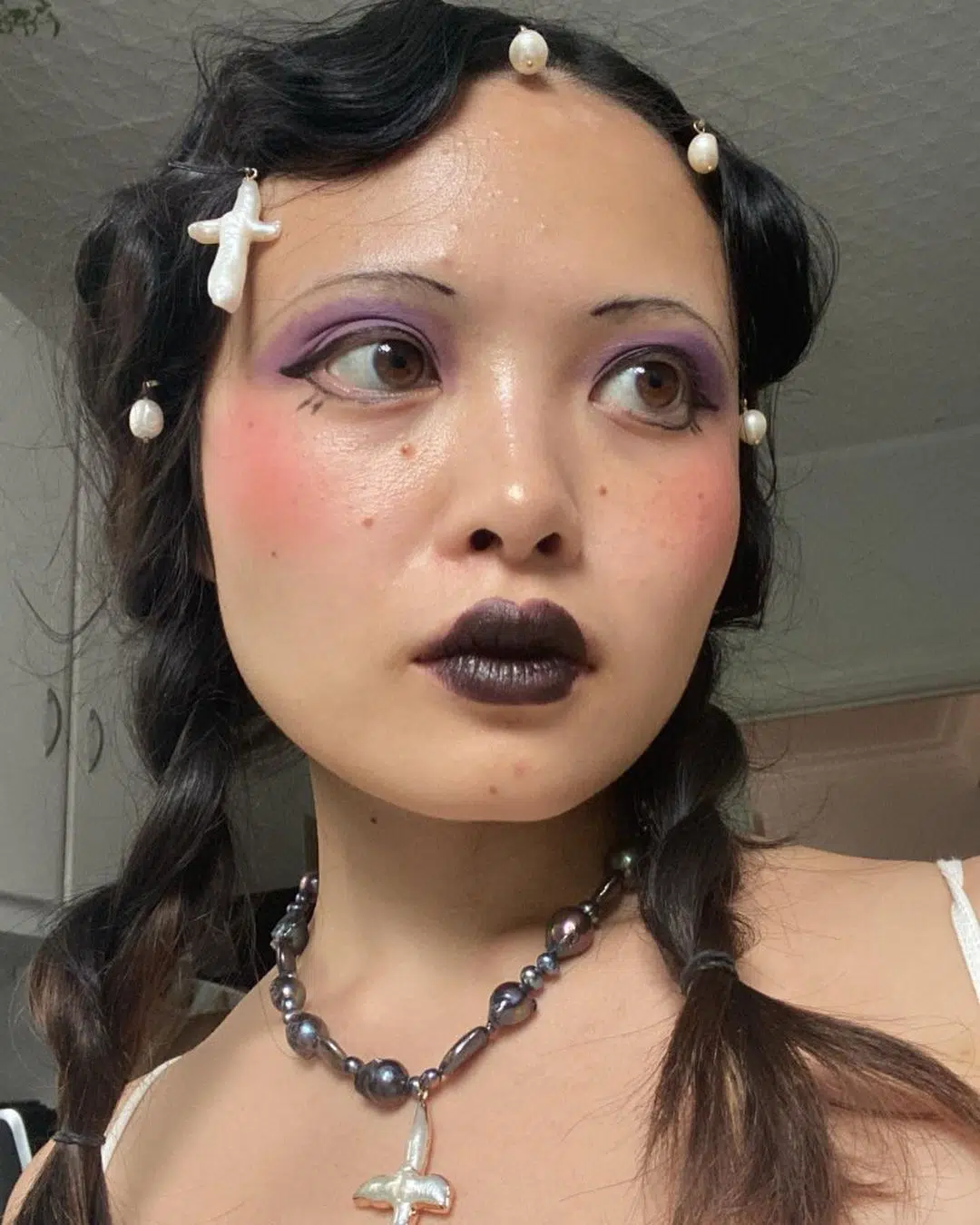 A cover of "makeup looks inspo" cluster. The owner is namieagle. The cluster consists of 3 elements.